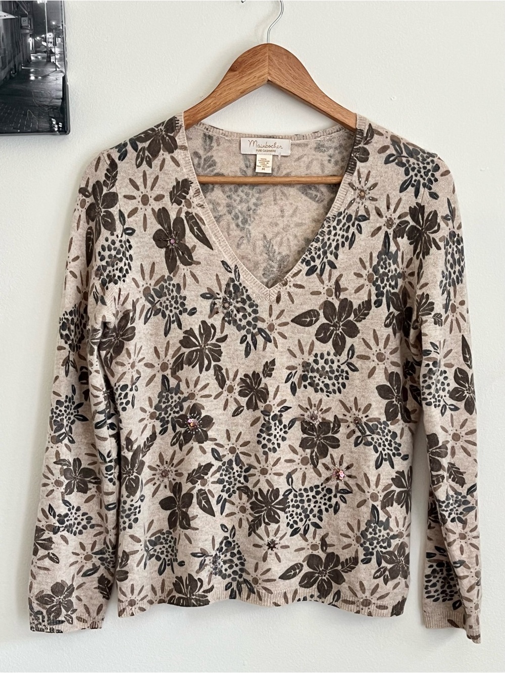 100% Cashmere Crewneck Sweater from Mainbocher Beige Mix Medium PTP 19.5 inch
